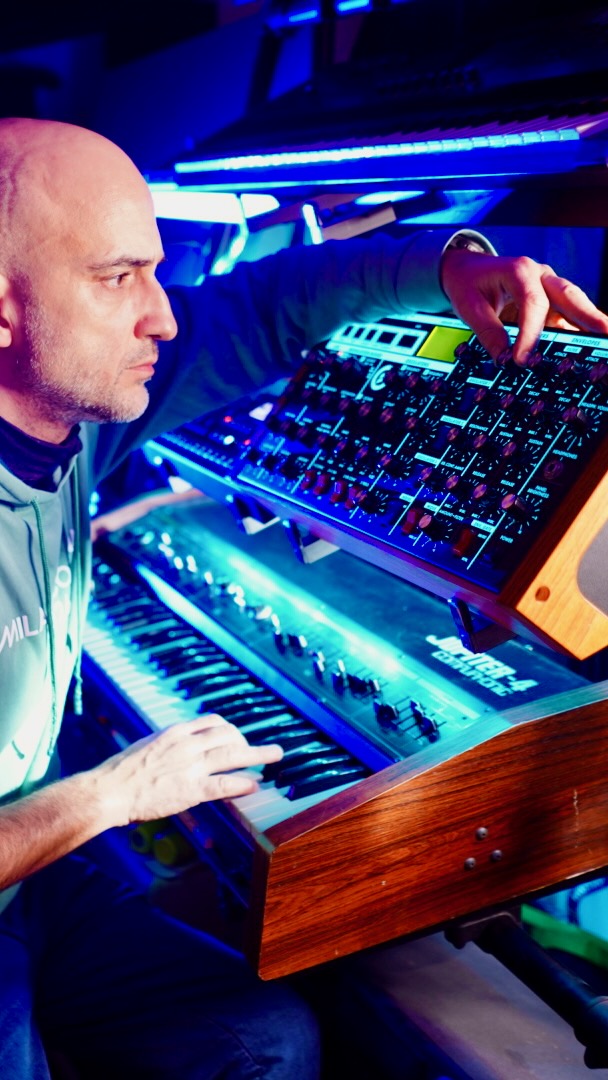 Playing Jupiter synth